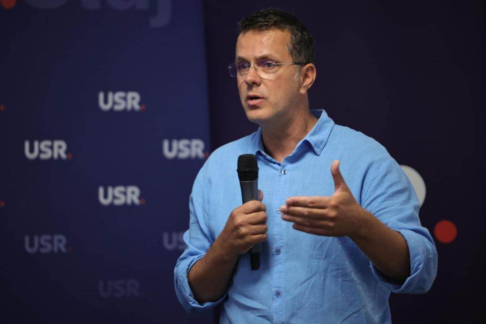 Ionuţ Moşteanu: Noua Strategie Naţională de Apărare este centrată pe cetăţean şi pe modernizarea statului român